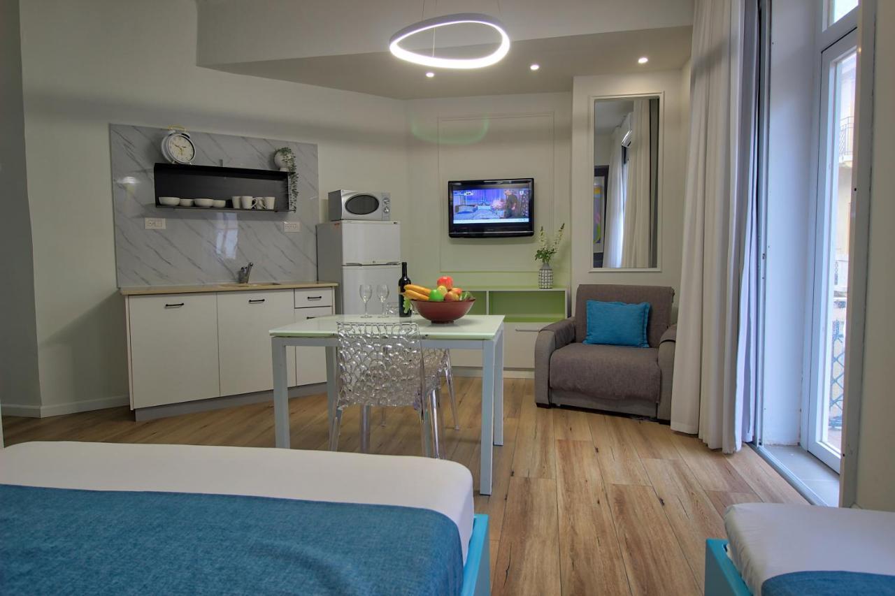 1926 Designed Aparthotel Haifa Buitenkant foto