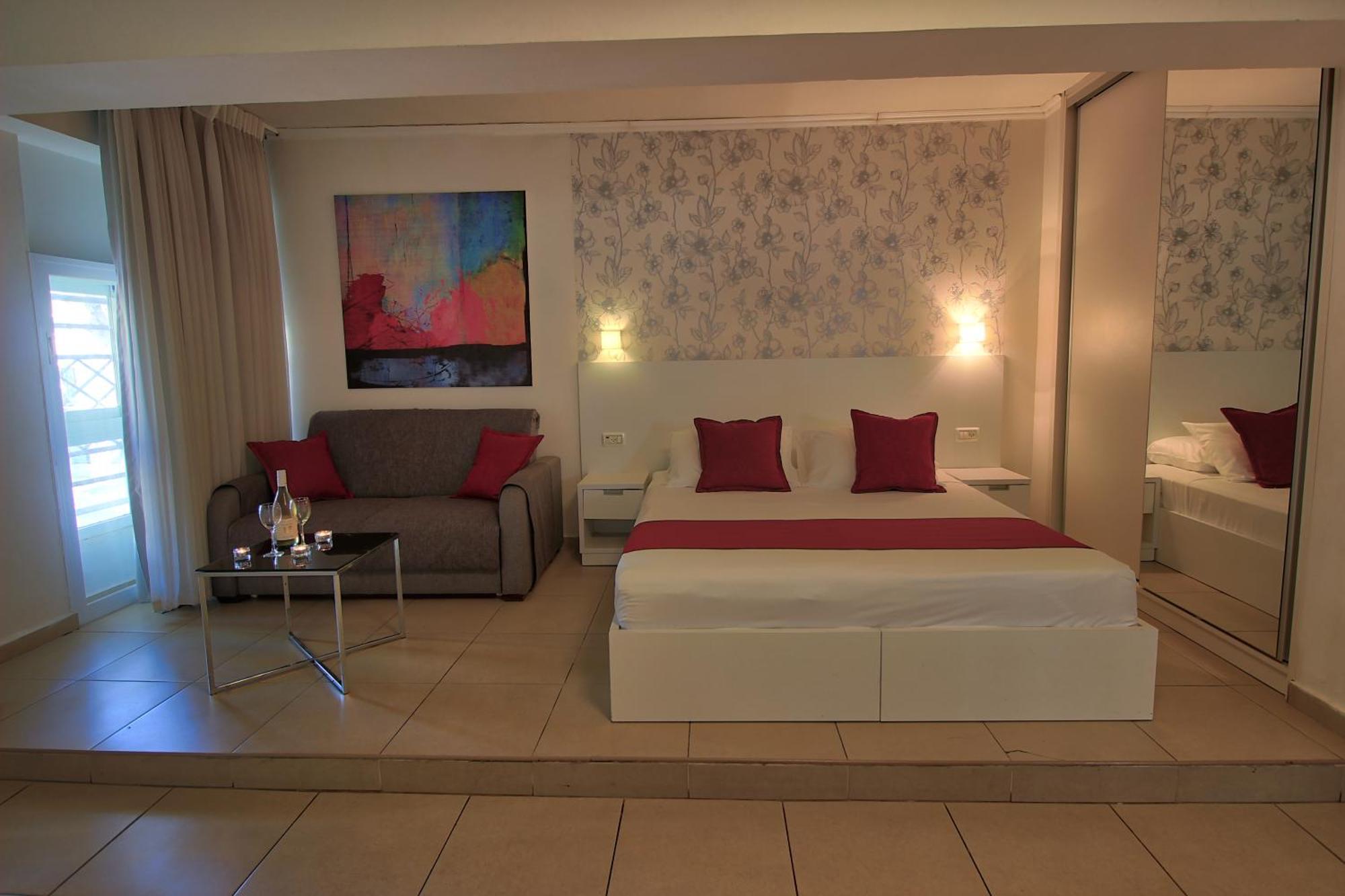 1926 Designed Aparthotel Haifa Buitenkant foto